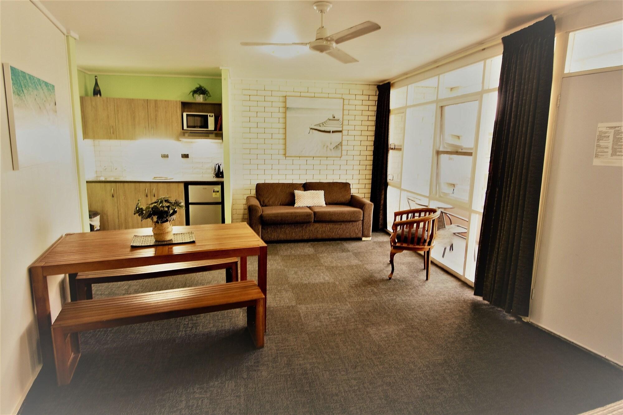Ocean Paradise Studios & Apartments Coffs Harbour Exteriör bild