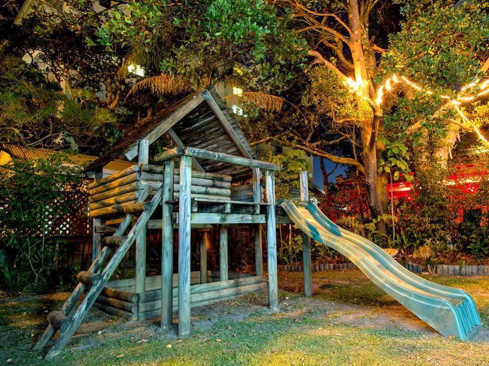 Ocean Paradise Studios & Apartments Coffs Harbour Exteriör bild