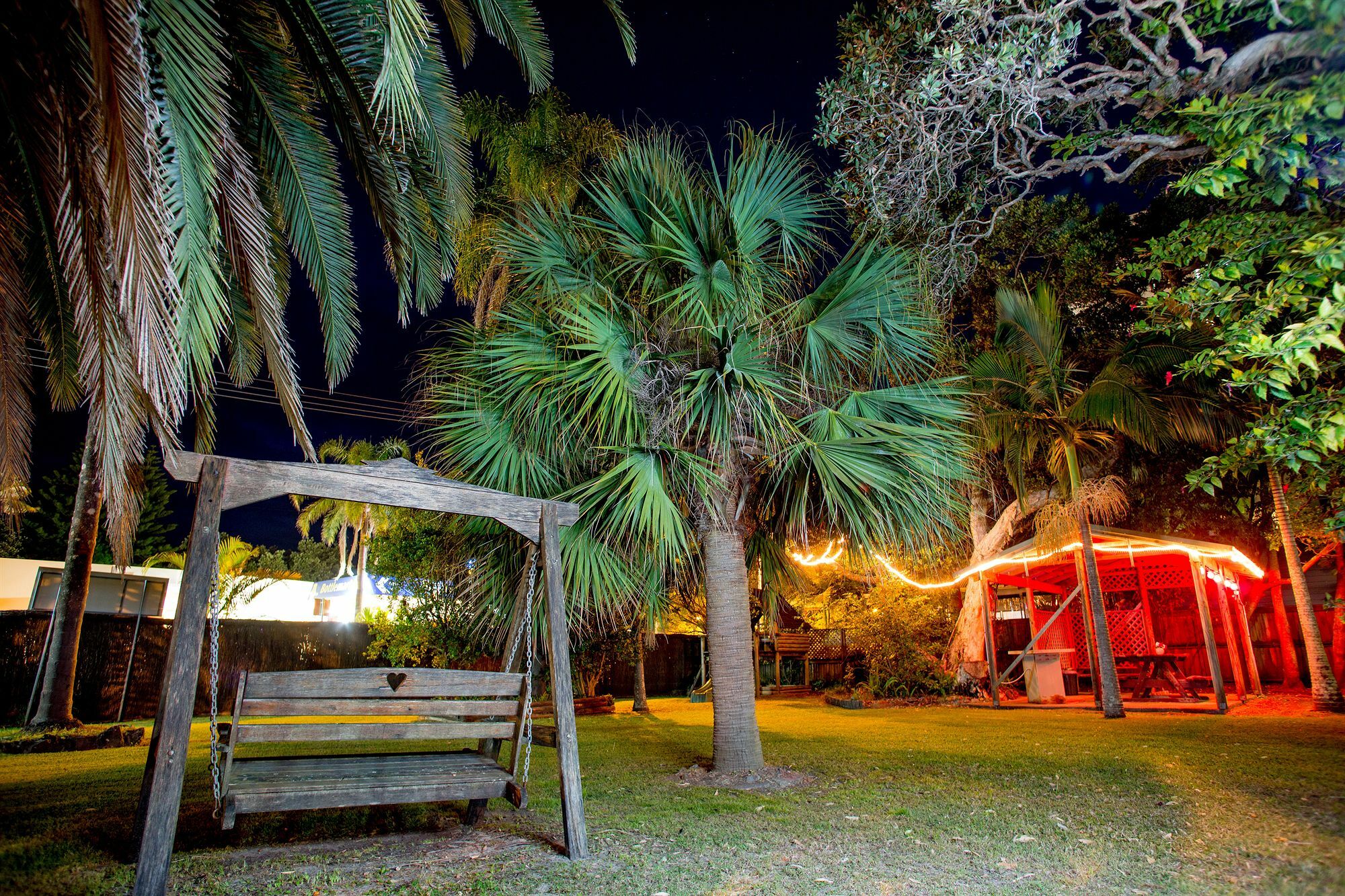 Ocean Paradise Studios & Apartments Coffs Harbour Exteriör bild